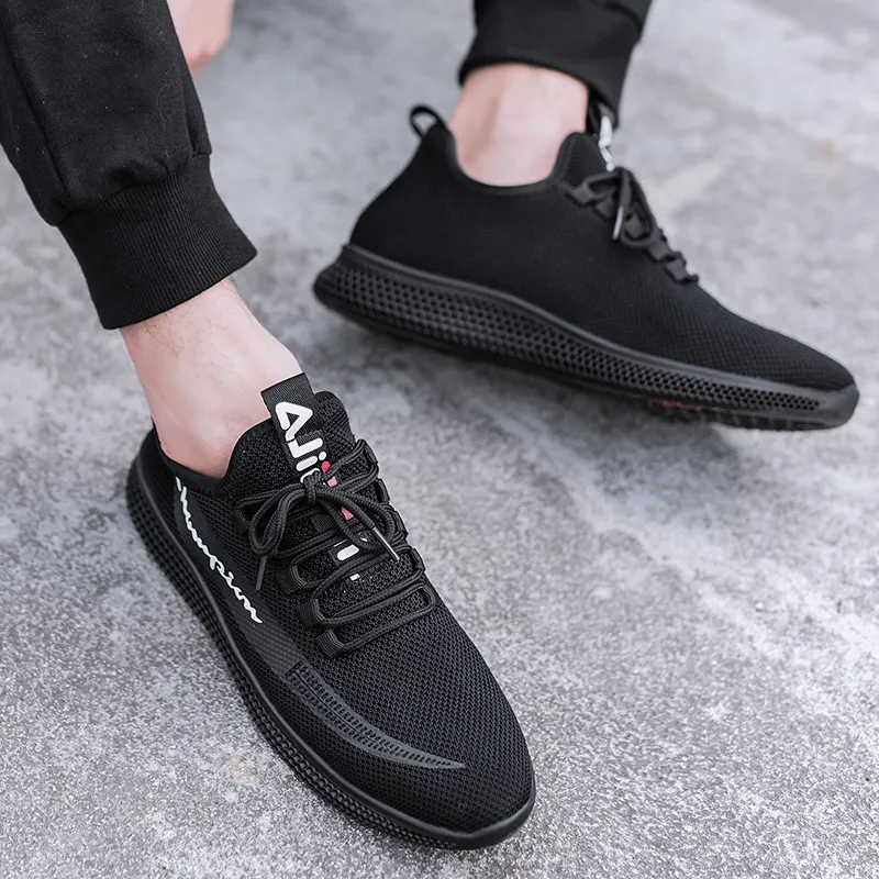 SULEGAO Anti-Slip Wear-Resistant Low-Top Casual Shoes Men's Black-5