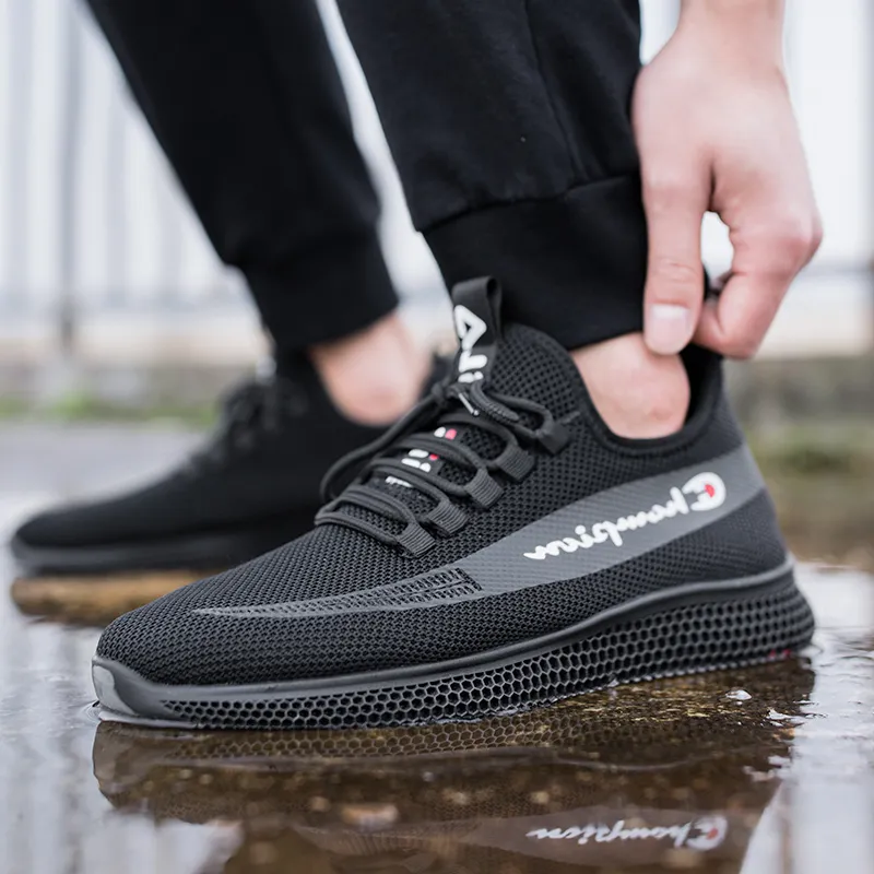 SULEGAO Anti-Slip Wear-Resistant Low-Top Casual Shoes Men's Black-4