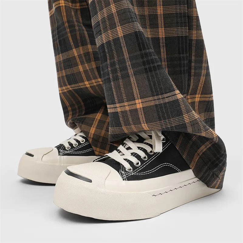 AAA SINCE 1955 Low Top Canvas Shoes Unisex-3
