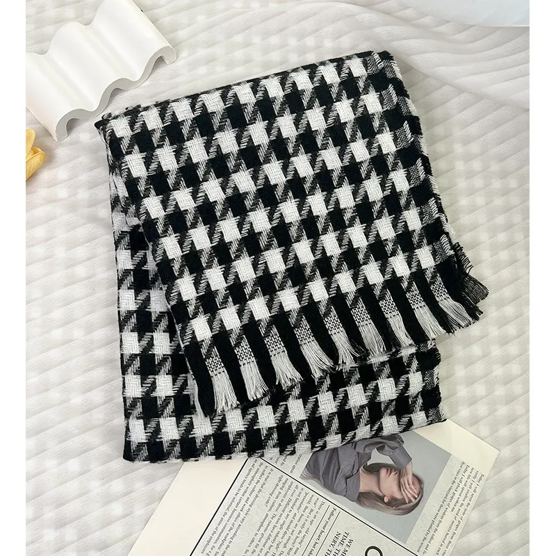 Under Knit Scarves Unisex-1