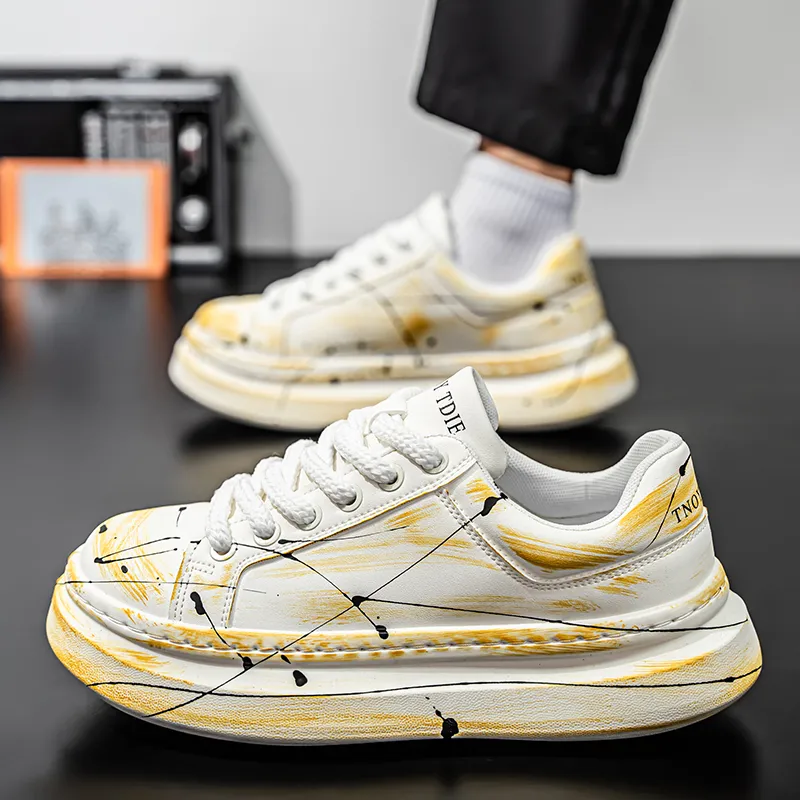 AD Wear resistant And Lightweight Low Top Skateboard Shoes Men's White Yellow-1