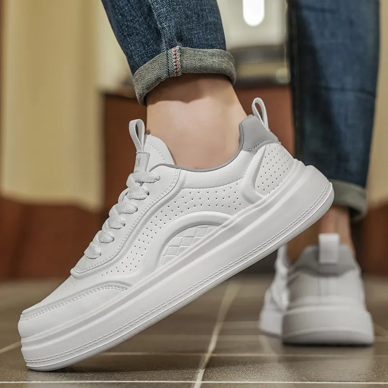 AD Abrasion Resistant, Lightweight, And Breathable Low Top Skateboard Shoes Men's-1