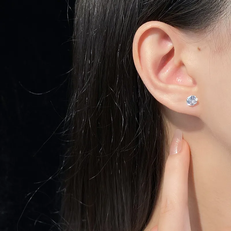 Tkb Titanium Steel Stud Earrings Unisex-8