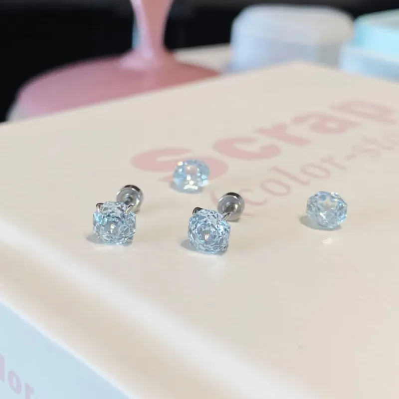 Tkb Titanium Steel Stud Earrings Unisex-1