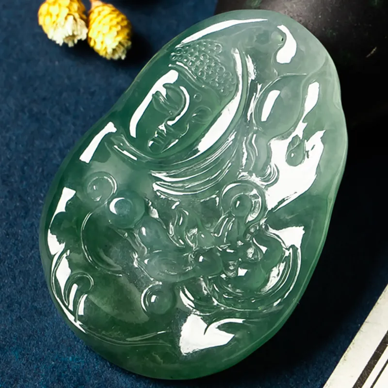 Yubo City Ice Glutinous Jadeite Pendants Unisex-1