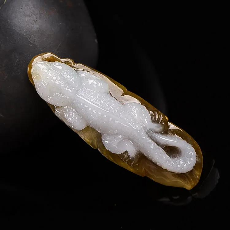 Yubo City Glutinous Jade Jadeite Pendants Unisex-4