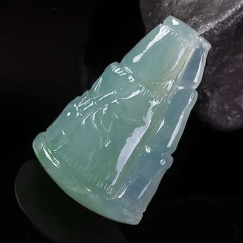 Yubo City Ice Glutinous Jadeite Pendants Unisex-2