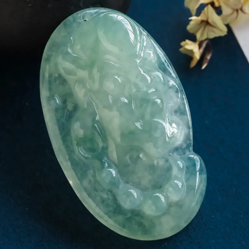 Yubo City Ice Glutinous Jadeite Pendants Unisex-3