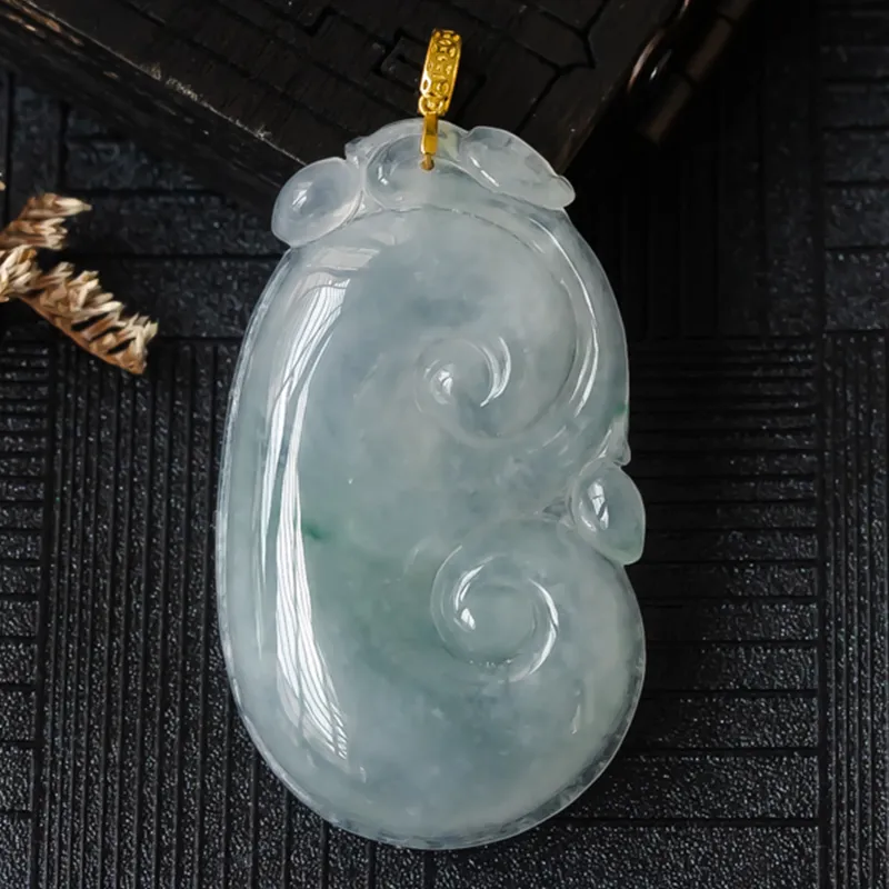 Yubo City Ice Glutinous Jadeite Pendants Unisex-2