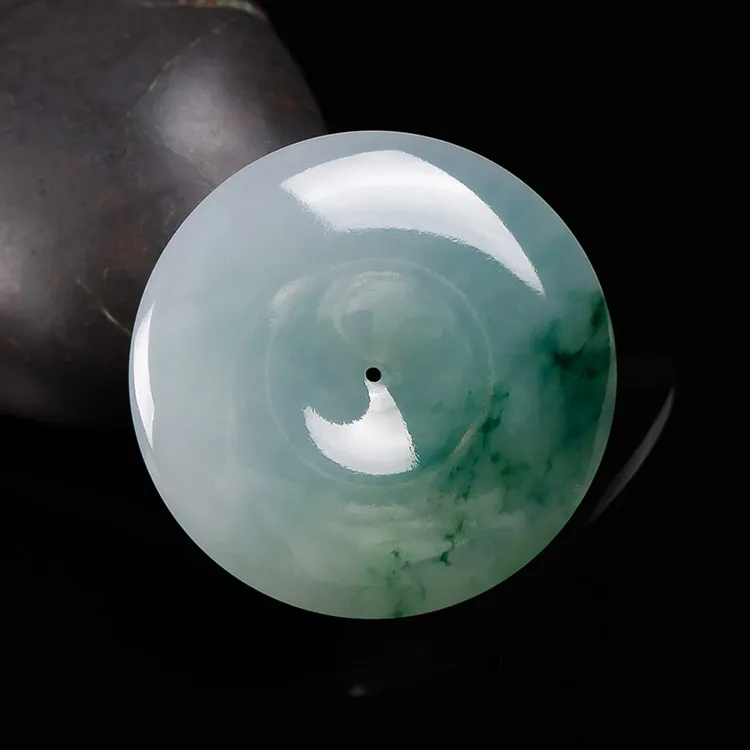 Yubo City Glutinous Jade Jadeite Pendants Unisex-1