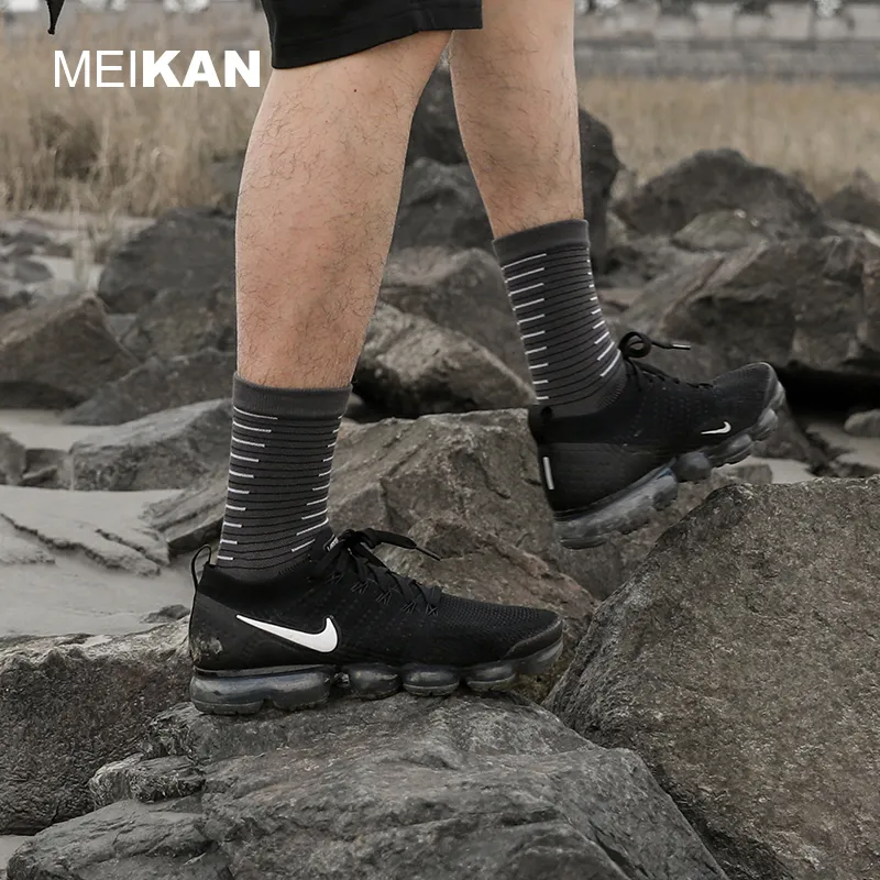 MEIKAN Men Running Socks-9