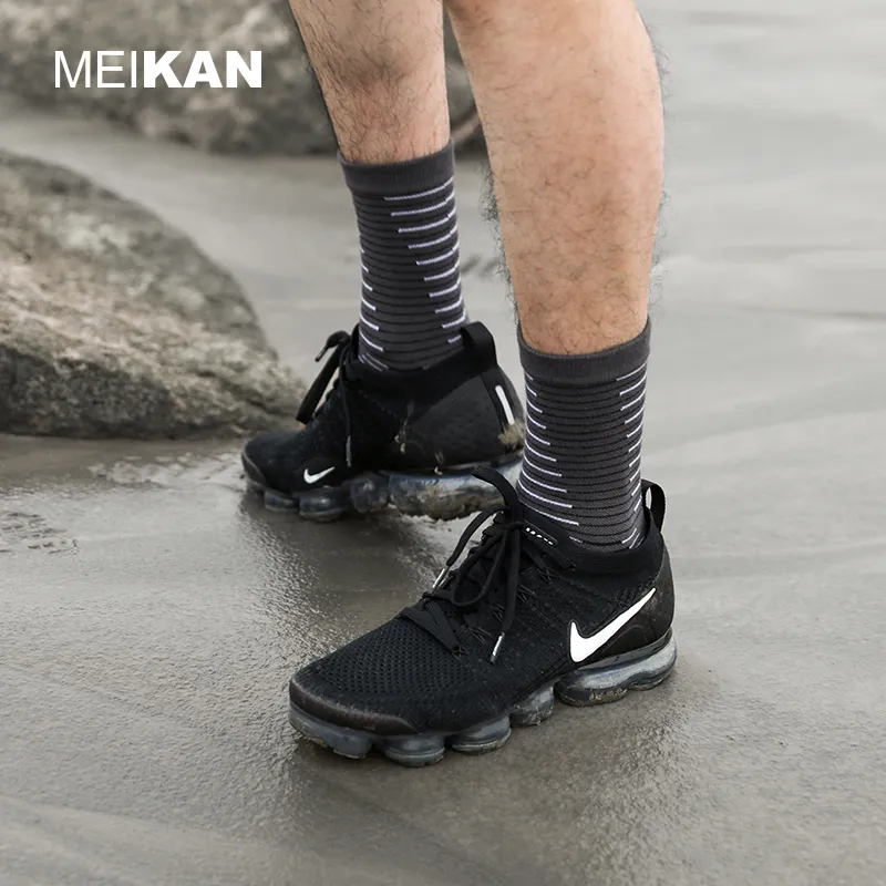 MEIKAN Men Running Socks-10