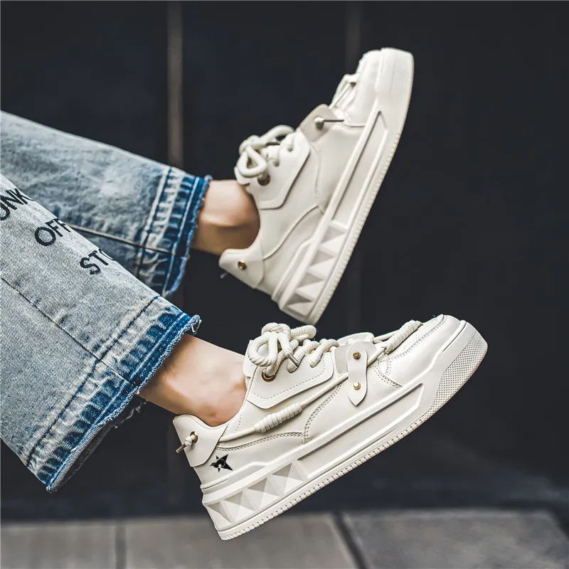 Bookish Star Anti Slip Wear Resistant Low Top Skateboard Shoes Men's-1