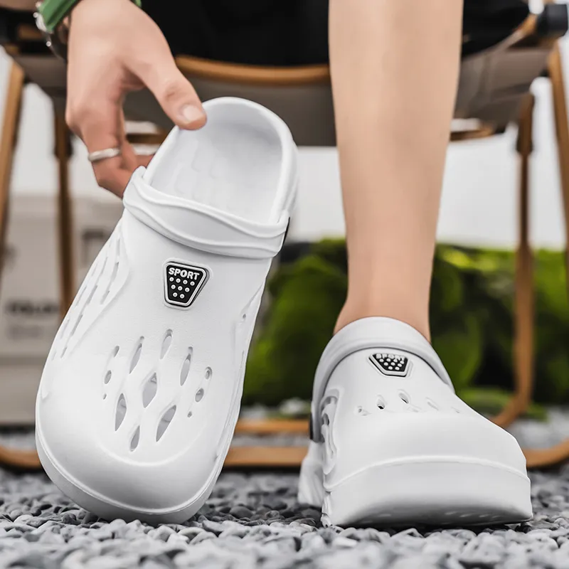 Bookish star Clogs Men-17
