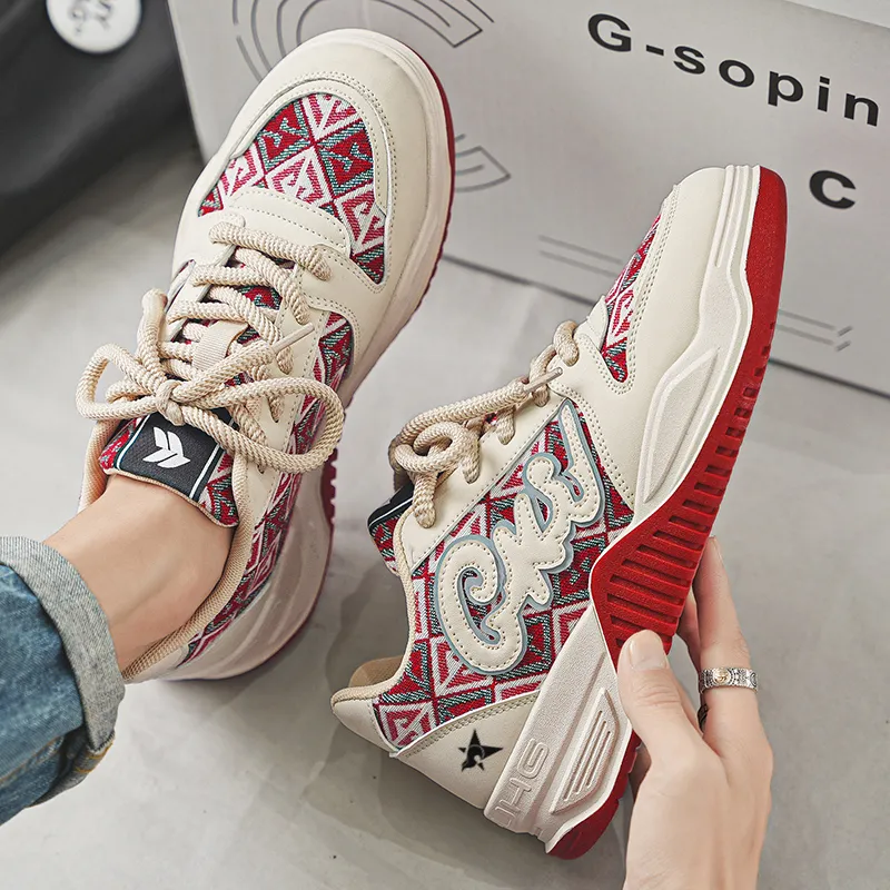 Bookish Star Coverage Abrasion Resistant Low Top Skateboard Shoes Men's-6