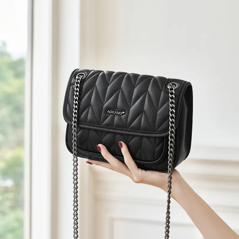 AOKANG Cow Leather Shoulder Bag With Diamond Pattern Chain, Crossbody Bag Regular Women's Classic Black/Milkshake White-4
