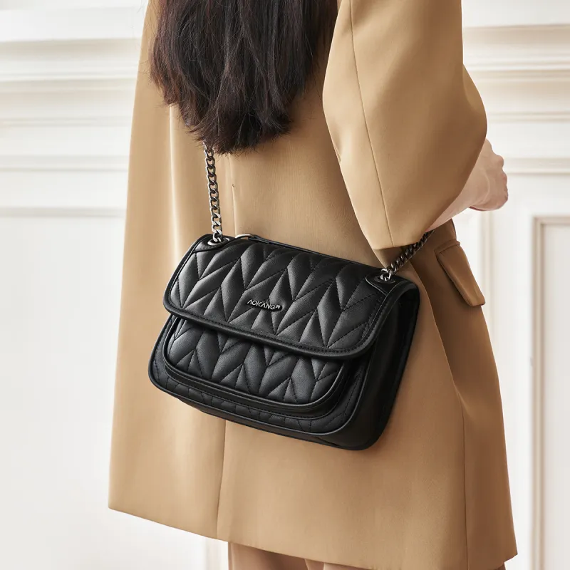 AOKANG Cow Leather Shoulder Bag With Diamond Pattern Chain, Crossbody Bag Regular Women's Classic Black/Milkshake White-2