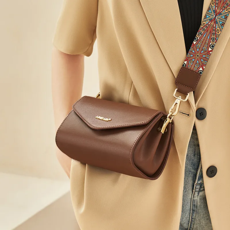 AOKANG Cow Leather Small Square Bag Commute Shoulder Bag Crossbody Bag Regular Women's Coffee & Milkshake White/Coffee-8
