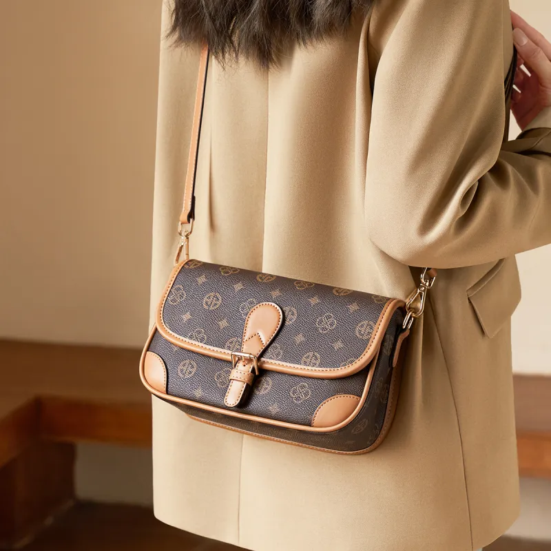 AOKANG PVC Small Square Bag, Crossbody Bag, Underarm Bag, Shoulder Bag Regular Women's Coffee/Ecru-2