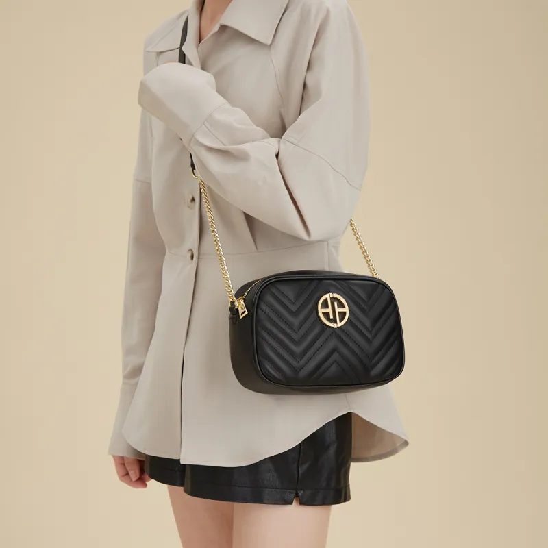 AOKANG Cow Leather Shoulder Bag With Diamond Pattern Chain, Crossbody Bag Regular Women's Classic Black/Milkshake White-30