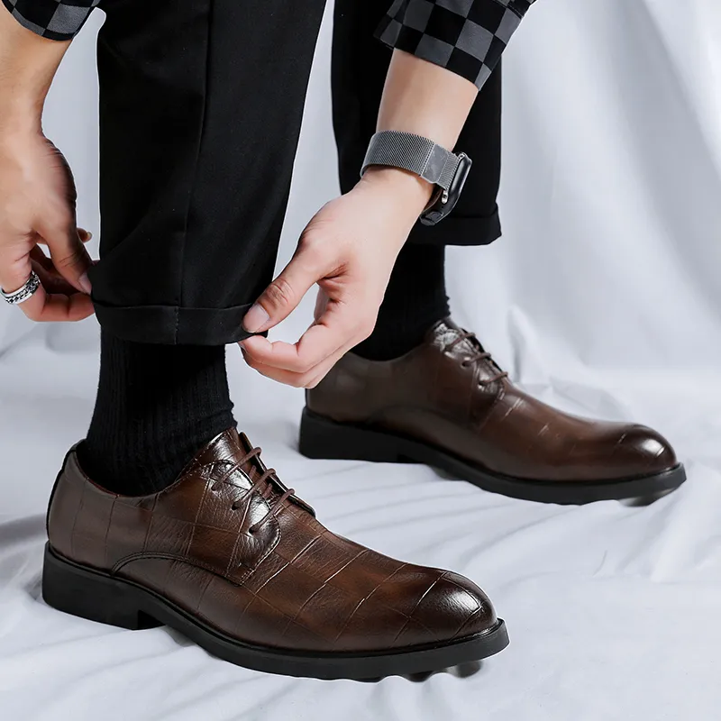SHUPATE Dress Shoes Men Low Top Black/Brown-8