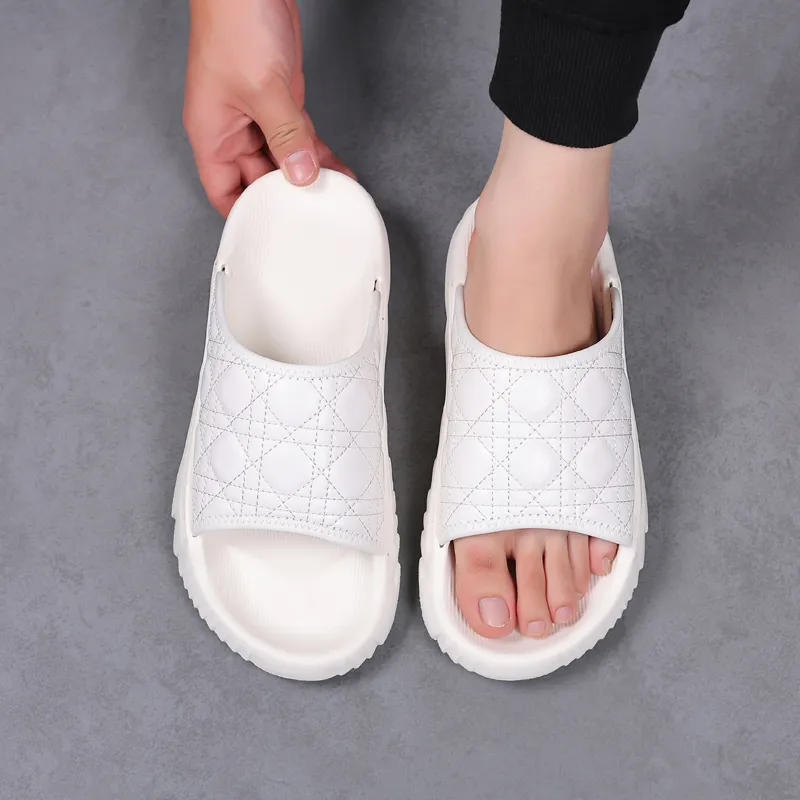 SHUPATE Slide Slippers Men Black/White-13