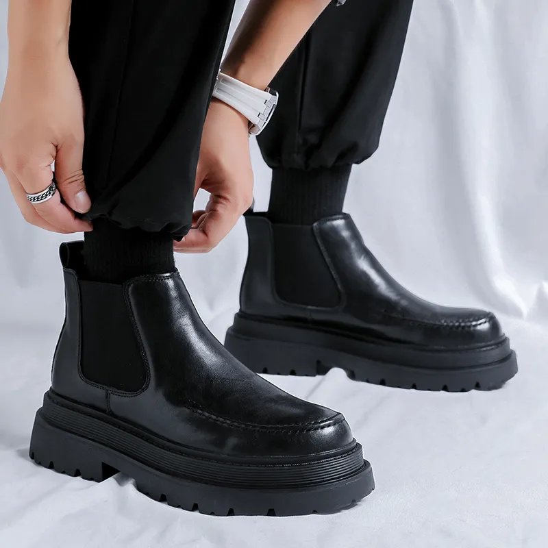 SHUPATE Short Chelsea Boots Men's-6