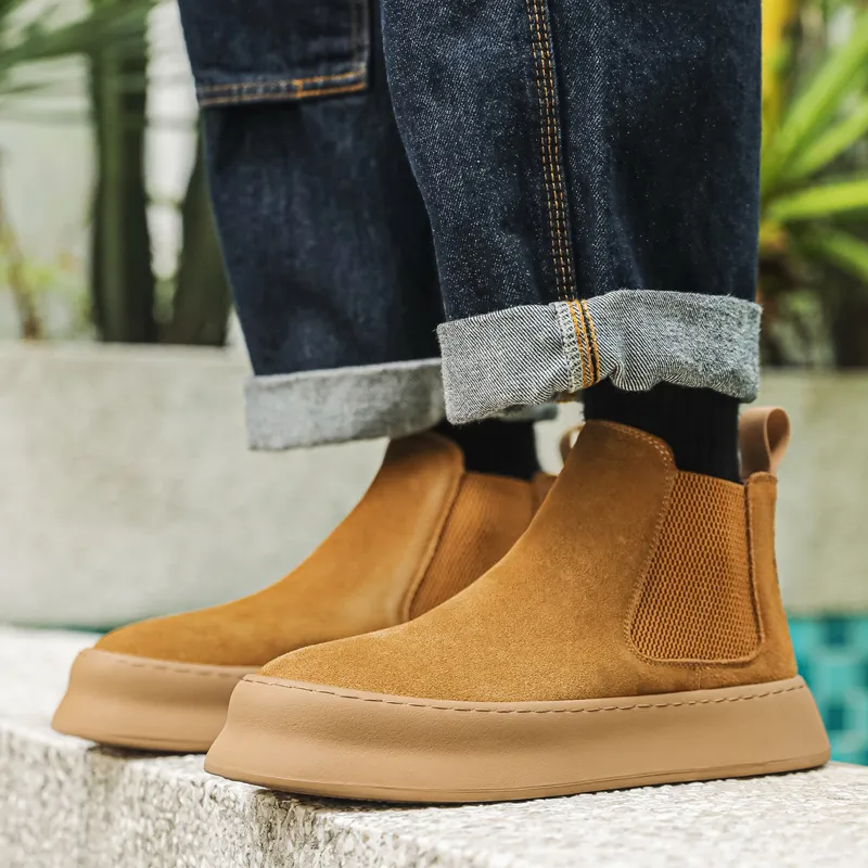 SHUPATE Short Chelsea Boots Men's Yellow-2