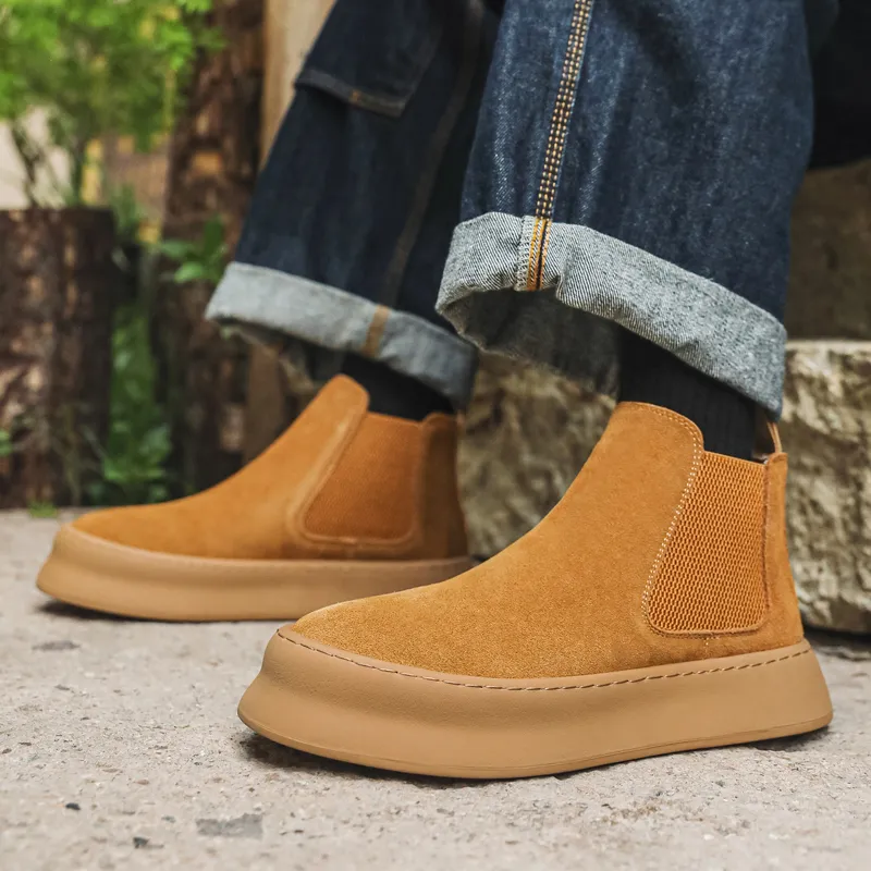 SHUPATE Short Chelsea Boots Men's Yellow-4