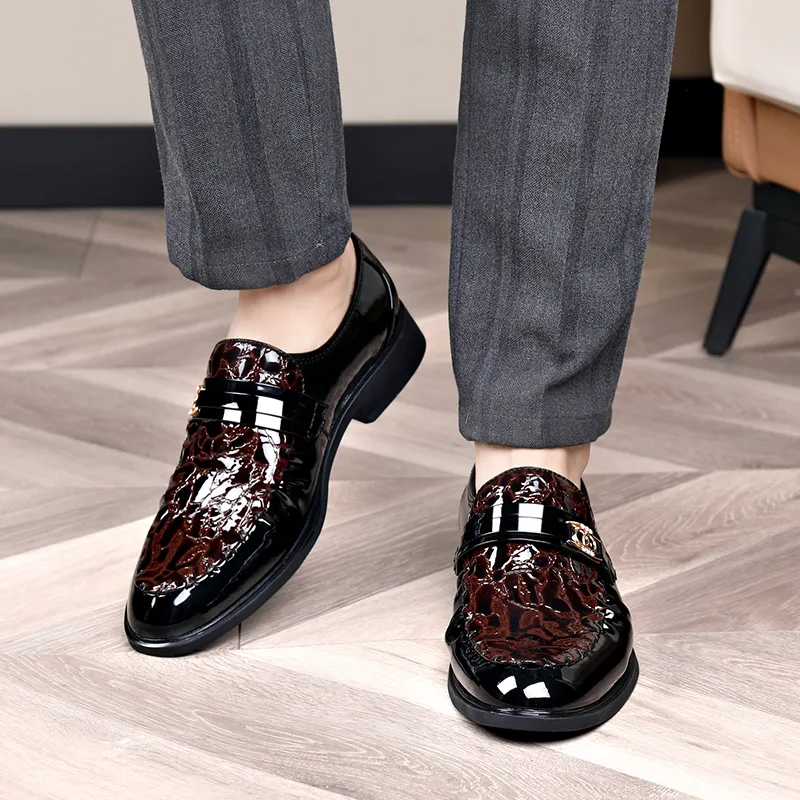 SHUPATE Loafers Men Black/Red-14