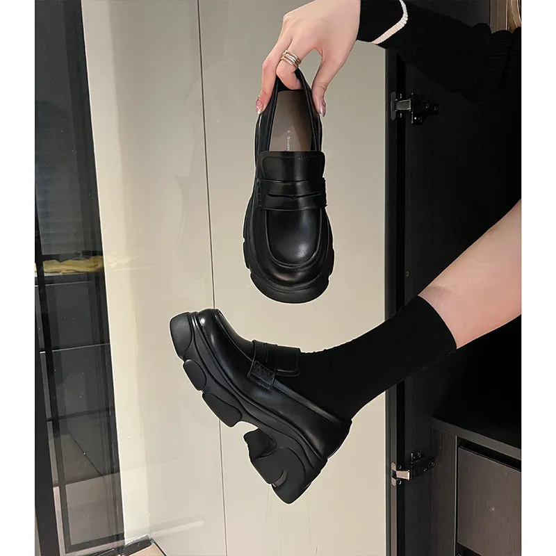 Uncle's House Loafers Women's Black-4