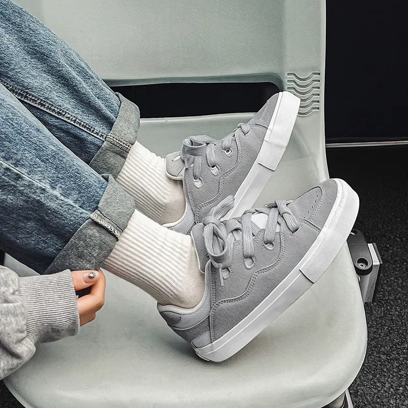 VANSSI Low Top Skateboard Shoes Unisex Gray-1