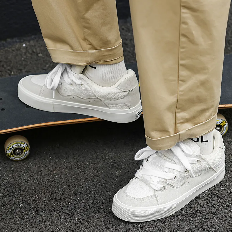 VANSSI Low Top Skateboard Shoes Unisex White-4