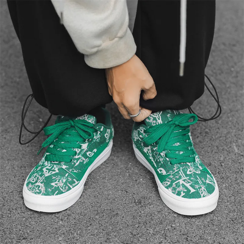 VANSSI Low Top Skateboard Shoes Unisex-11