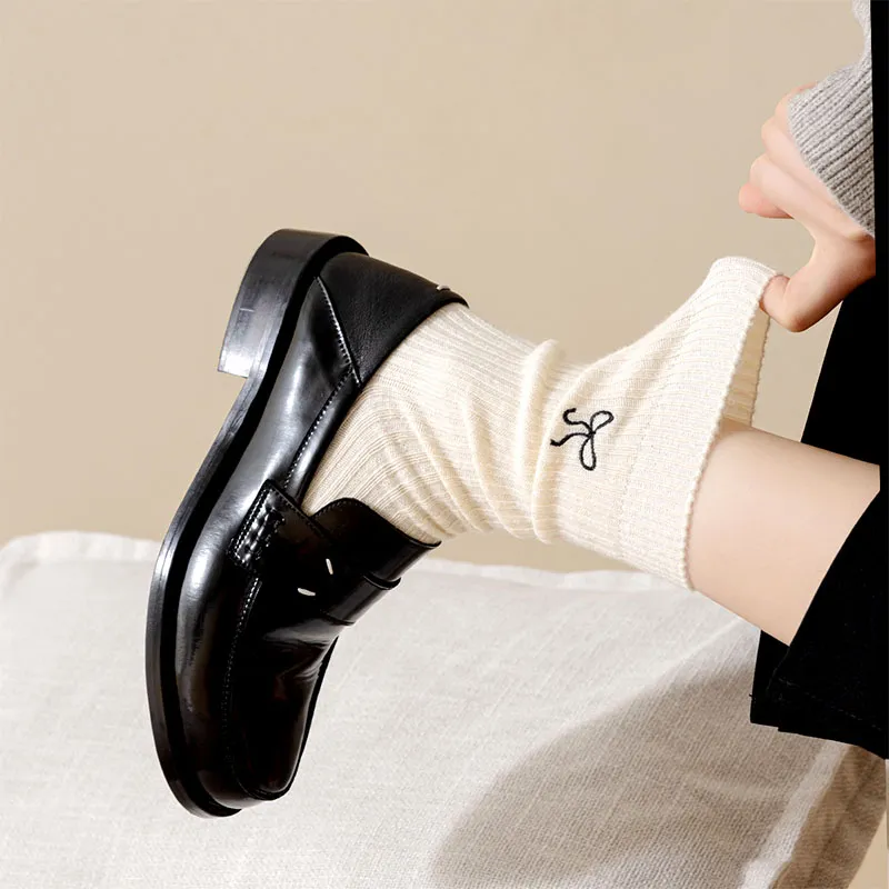 AUGUST Mid Calf Socks Women's 3 Pack-8