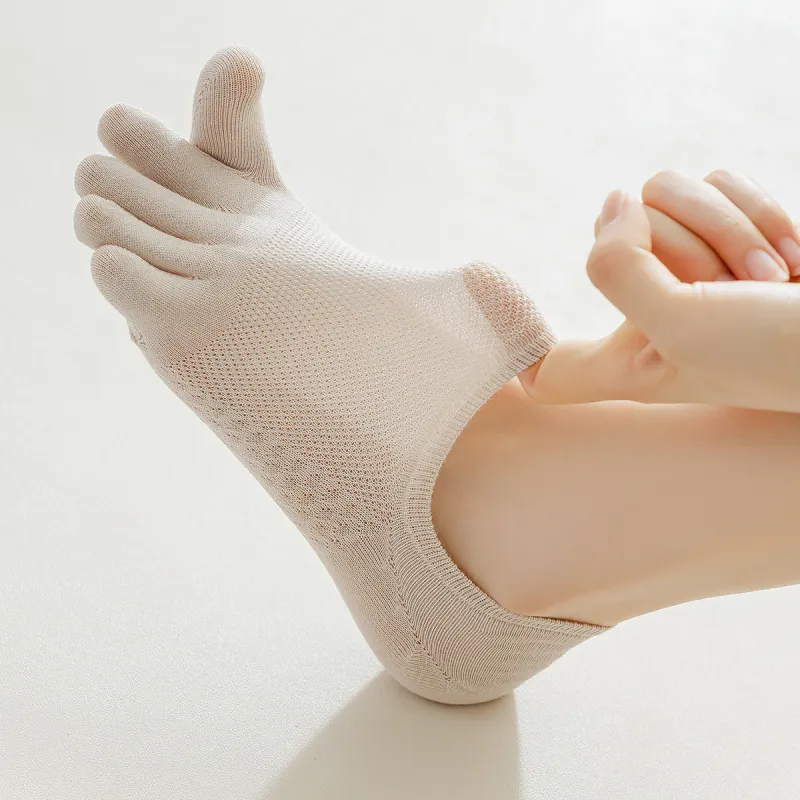 AUGUST No Show Socks Women's 4 Pack-5