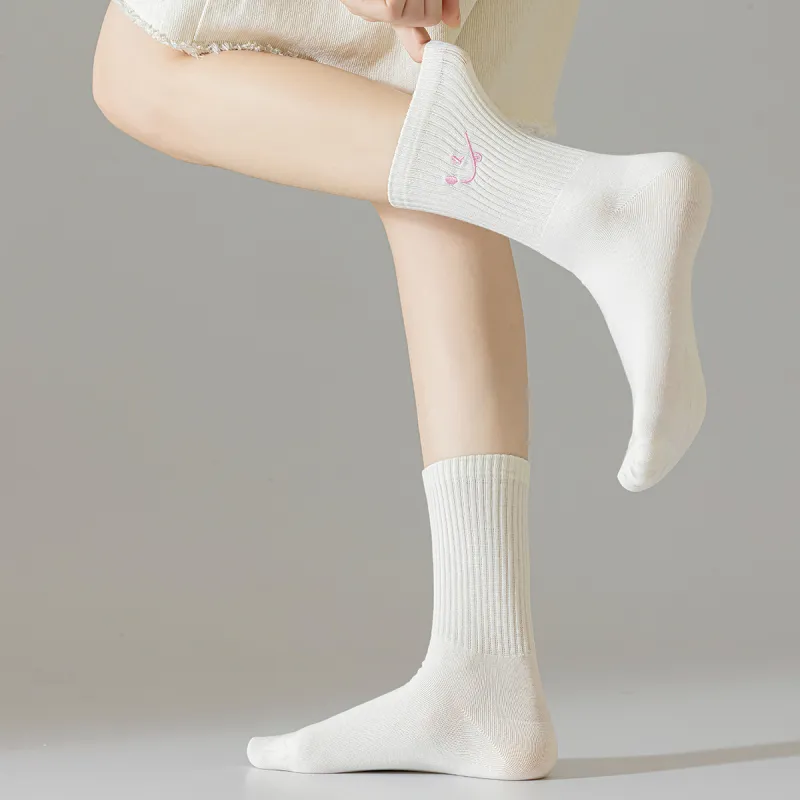 AUGUST Mid Calf Socks Women's 4 Pack White-9