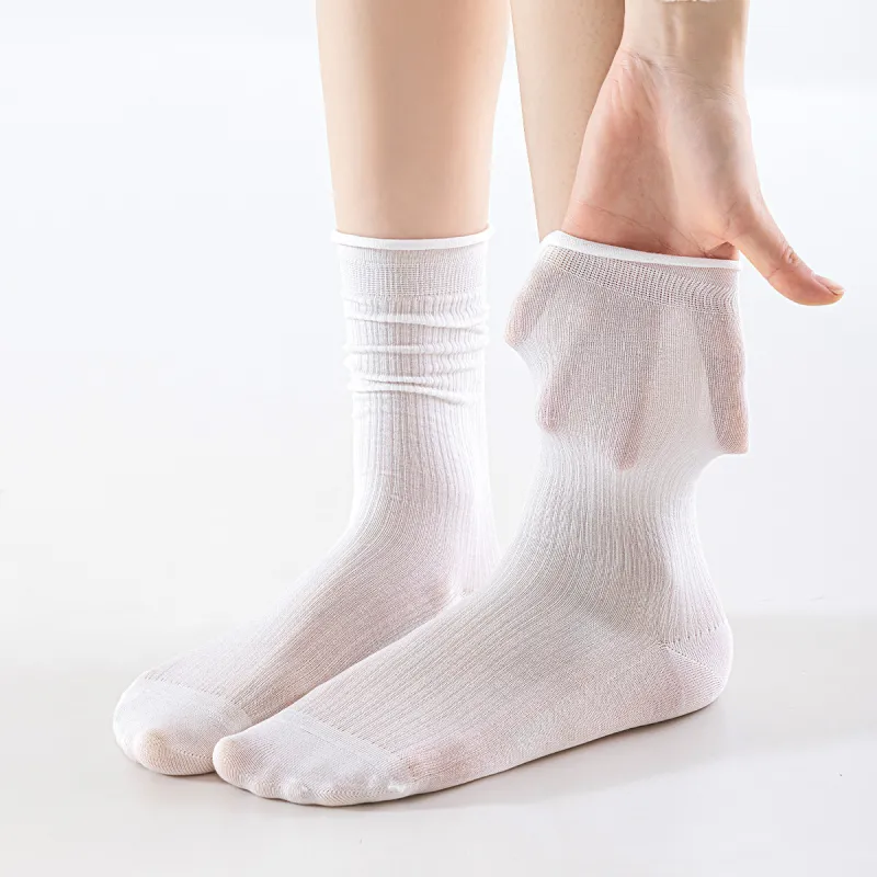 AUGUST Mid Calf Socks Women's 4 Pack-3