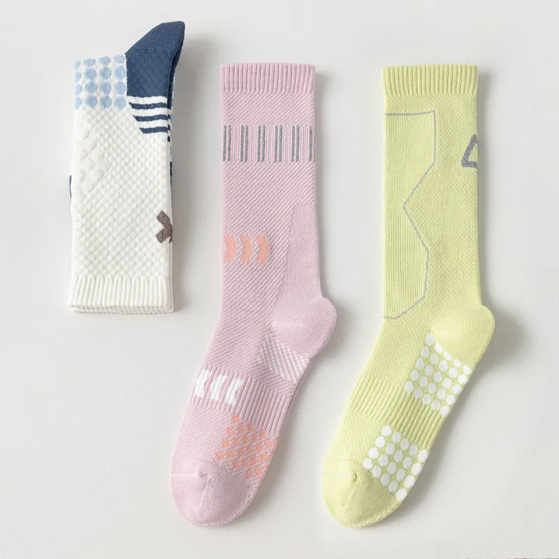 AUGUST Mid Calf Socks Women's 3 Pack-4