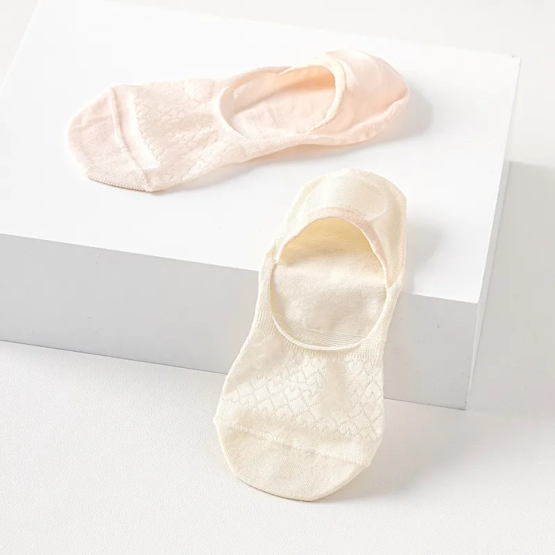 AUGUST No Show Socks Women's 4 Pack-6