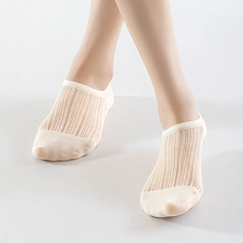 AUGUST No Show Socks Women's 4 Pack-3