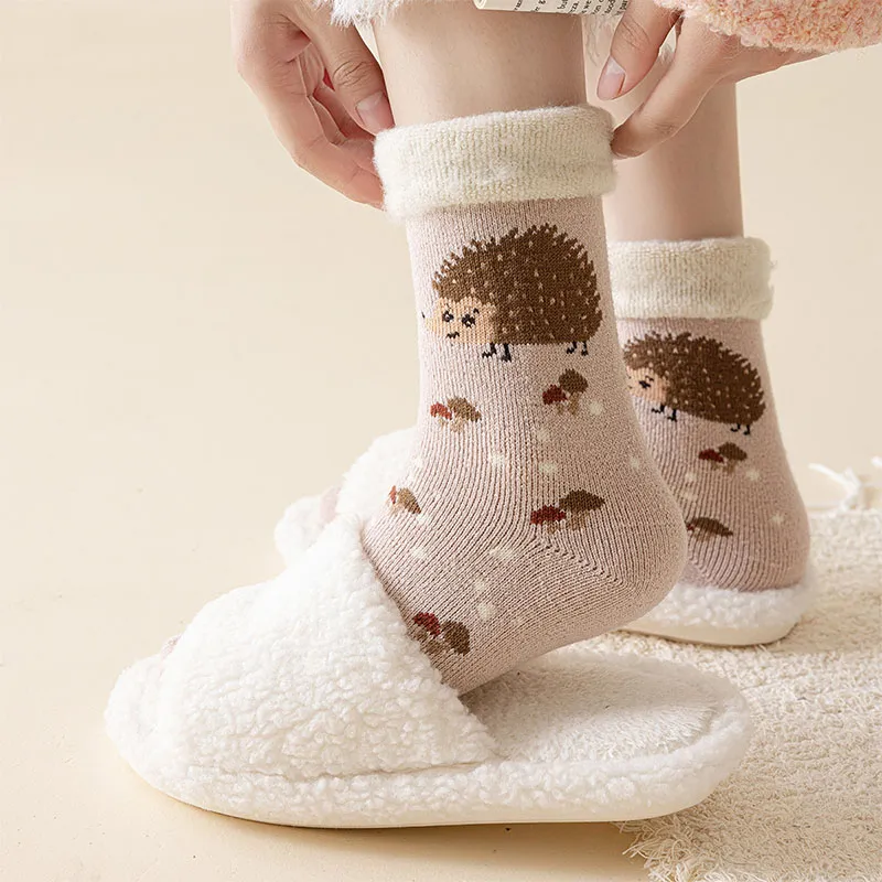 AUGUST Mid Calf Socks Women's 3 Pack-8