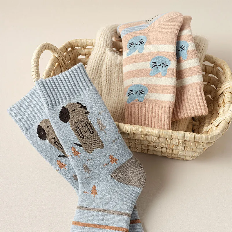 AUGUST Mid Calf Socks Women's 3 Pack-5