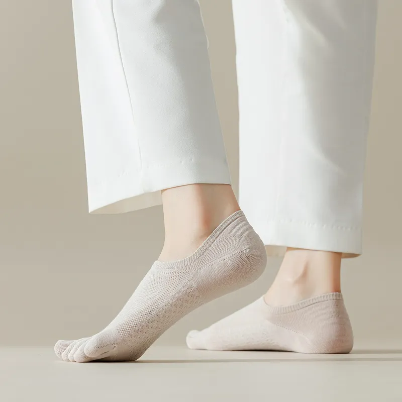 AUGUST No Show Socks Women's 4 Pack-3