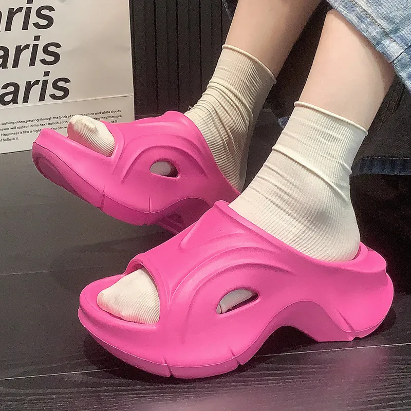 TZLDN Slippers / Home Slippers-9