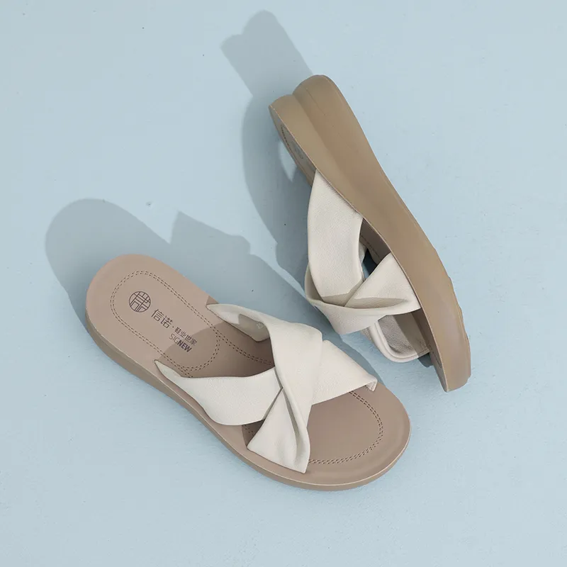 Cigna Quiet Slide Slippers Women's-7