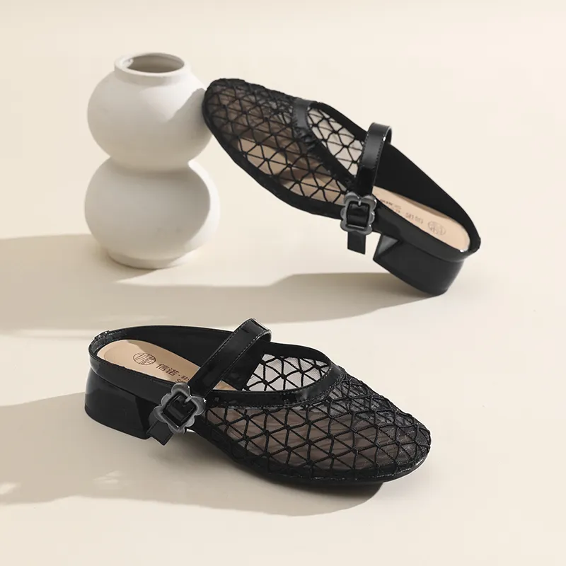 Cigna Odor Resistant Closed Toe Slippers Women's-3