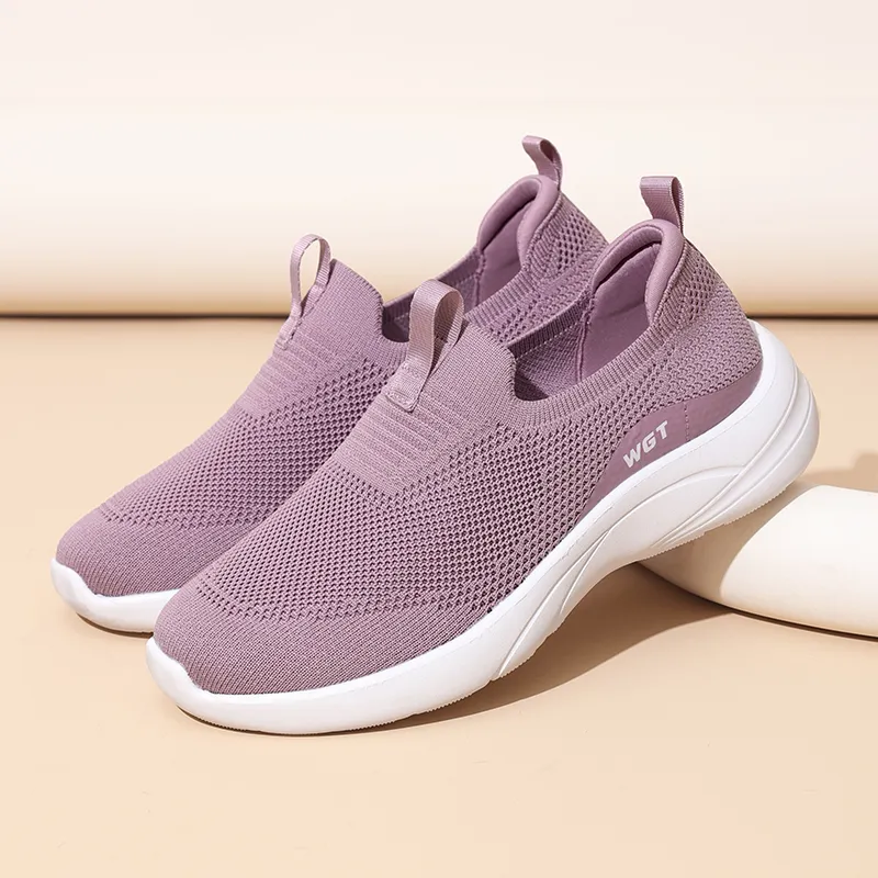 Cigna Low Top Casual Shoes Women's-8