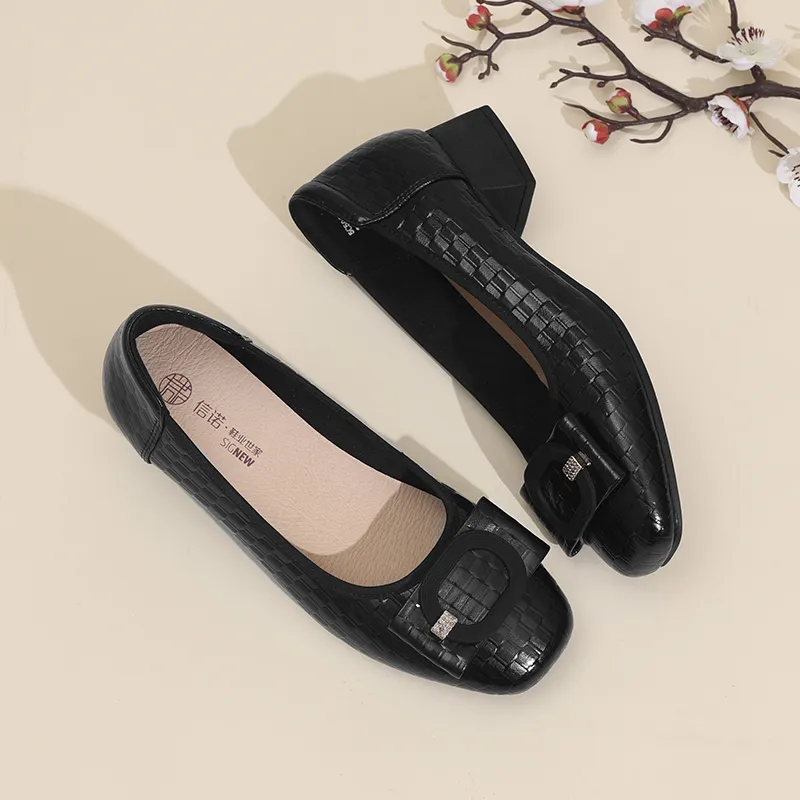 Cigna Chunky Heel High Heels Women's-5