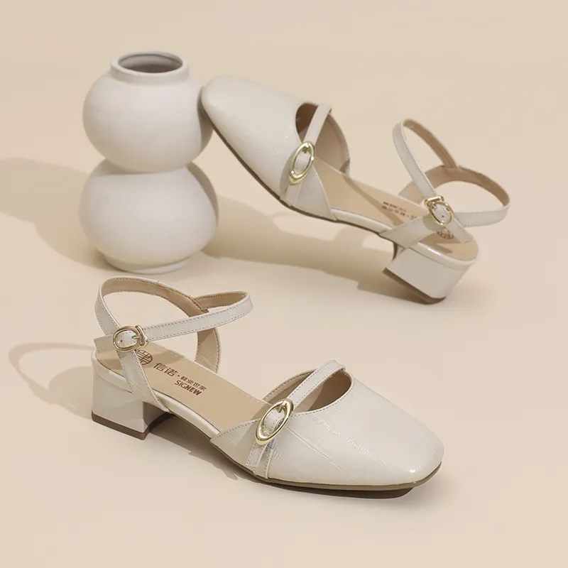 Cigna Chunky Heel High Heels Women's Ecru-4
